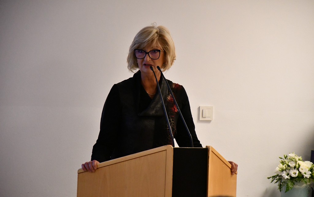 SVEČANOST Pet desetljeća rada Odjela anesteziologije, reanimatologije i intenzivne medicine SVEČANOST Pet desetljeća rada Odjela anesteziologije, reanimatologije i intenzivne medicine