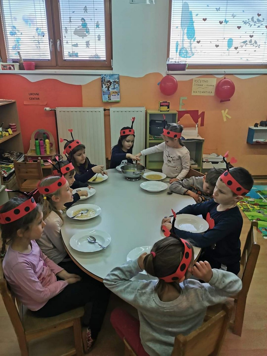 U dječjem vrtiću ‘Ribica’ u Žabniku održano tradicionalno vrtićko gostuvaje