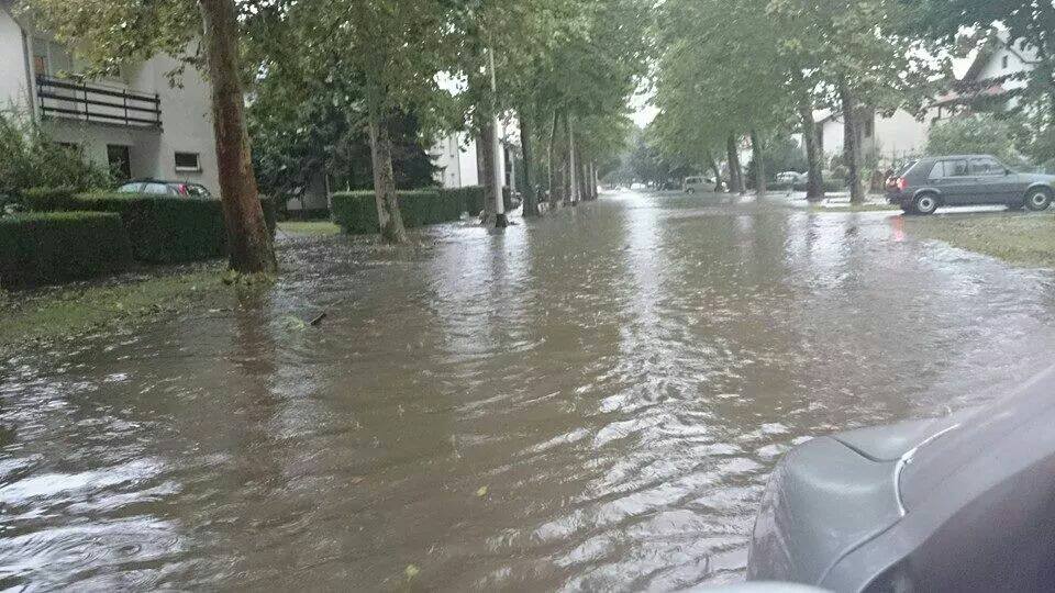 1053468980600057276825571088580