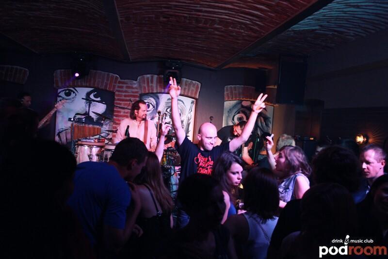 foto00007 Poodroom (Petak, 20.7.2012 – Zodiac bend)