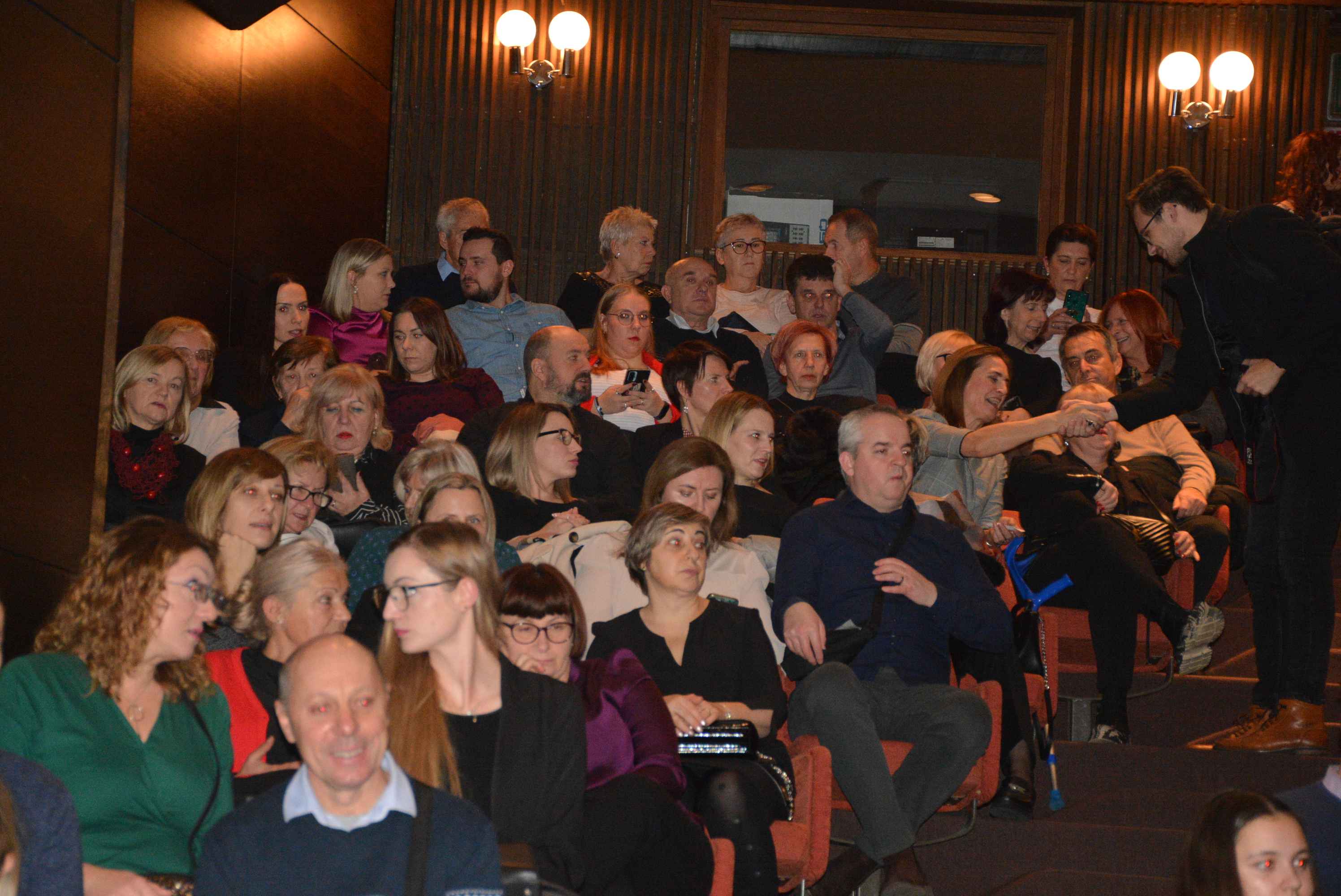 FOTO/VIDEO Spektakularna izvedba ‘Orašara’ – Ukrainian classical ballet oduševio čakovečku publiku FOTO/VIDEO Spektakularna izvedba ‘Orašara’ – Ukrainian classical ballet oduševio čakovečku publiku
