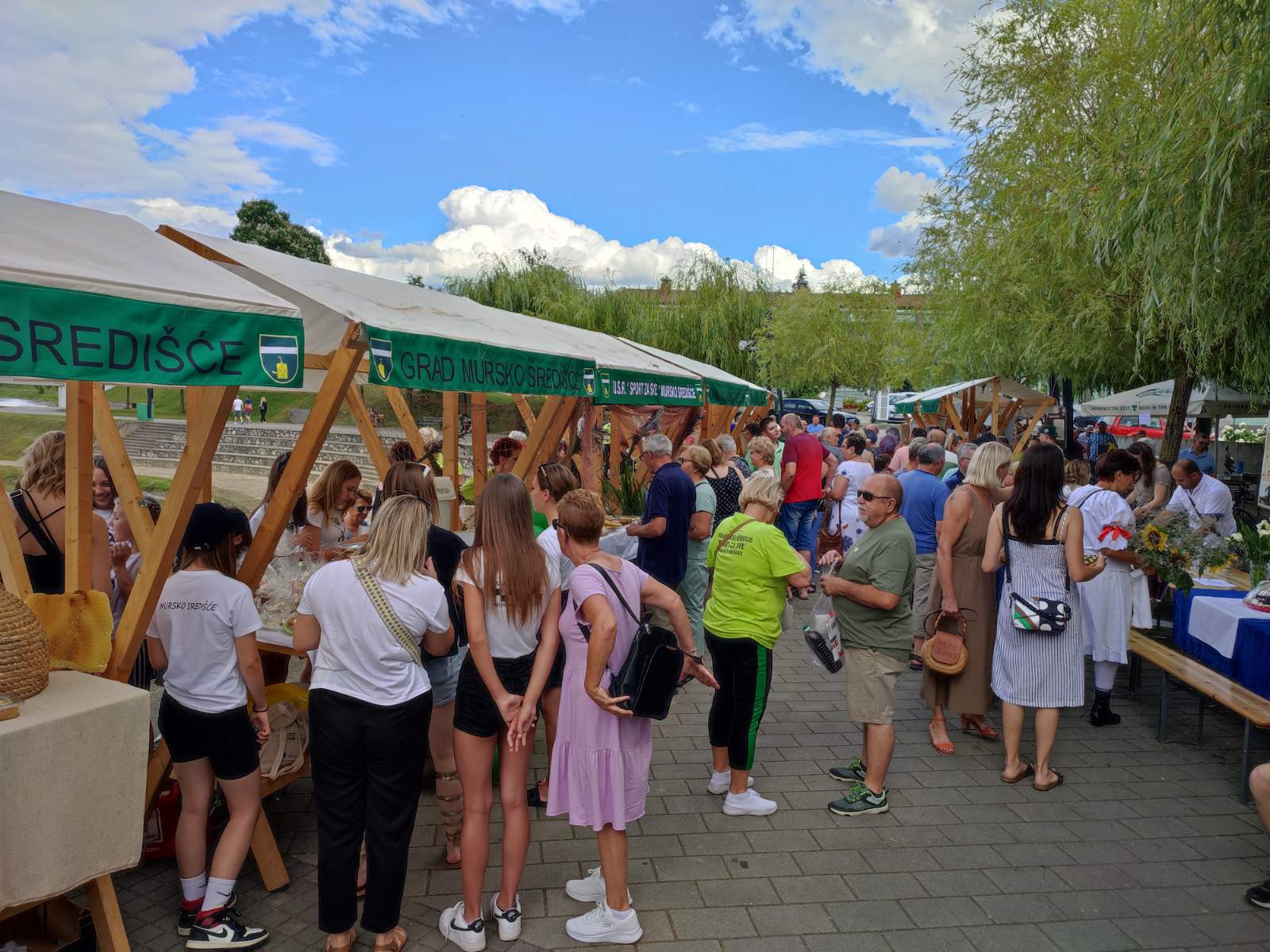 SVE DOMAĆE I FINO U Murskom Središću održan sajam domaćih proizvoda