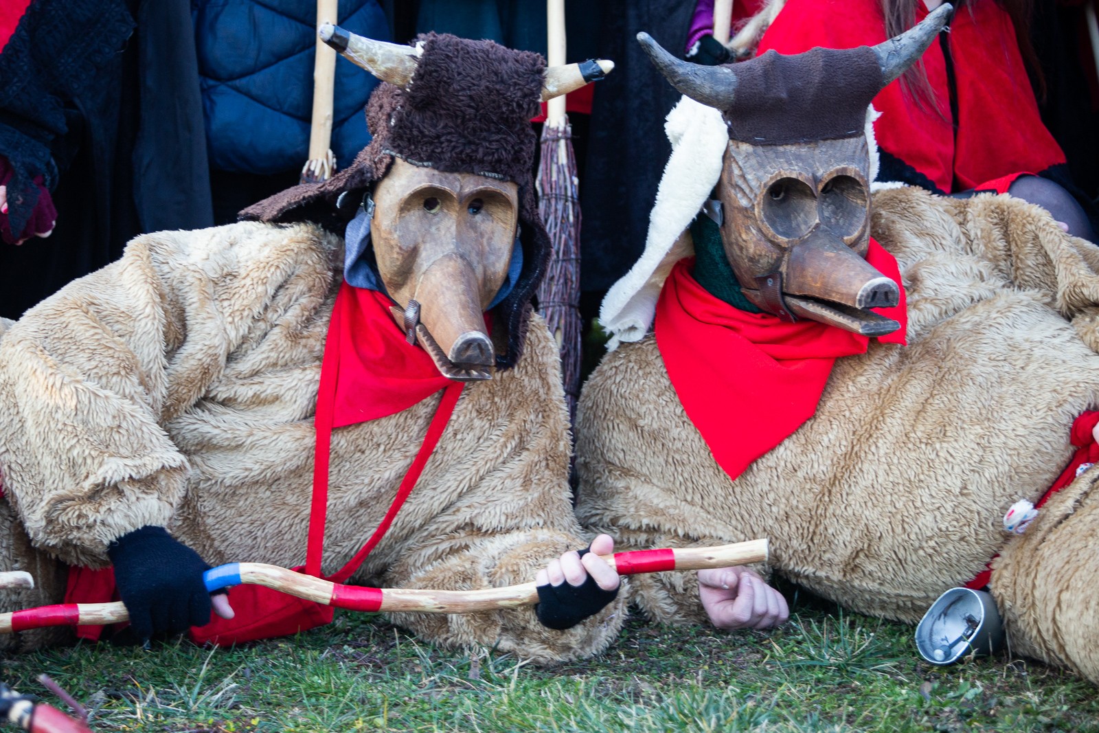 DOMIŠLJATE MAŠKARE U ZASADBREGU Bolničari, vještice, Škoti…