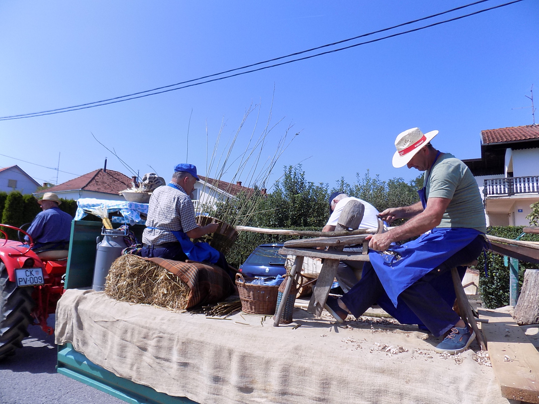 Povorka starih zanata i običaja u Svetom Martinu na Muri