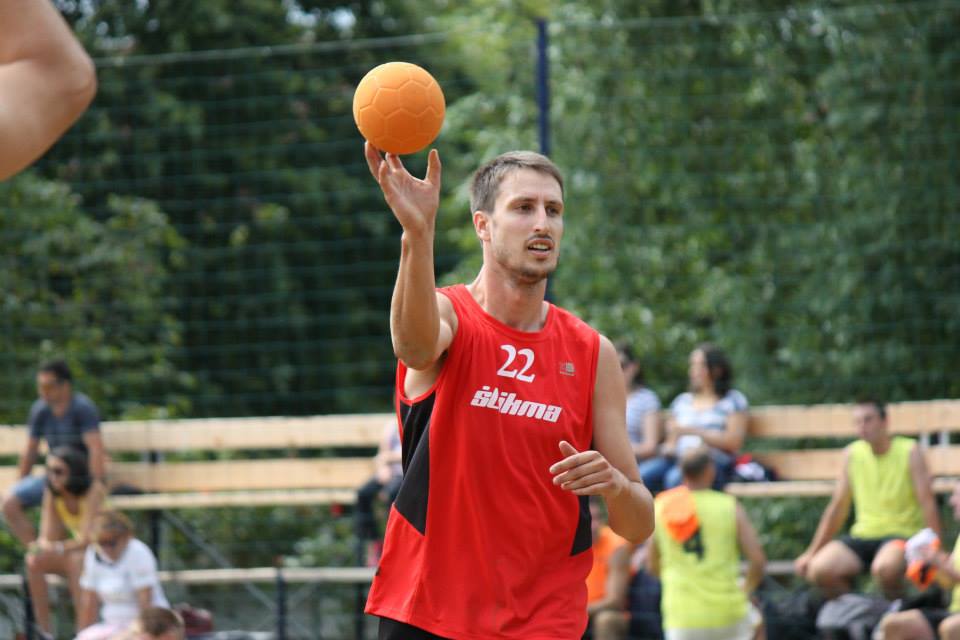 1027385278496201154622128512815