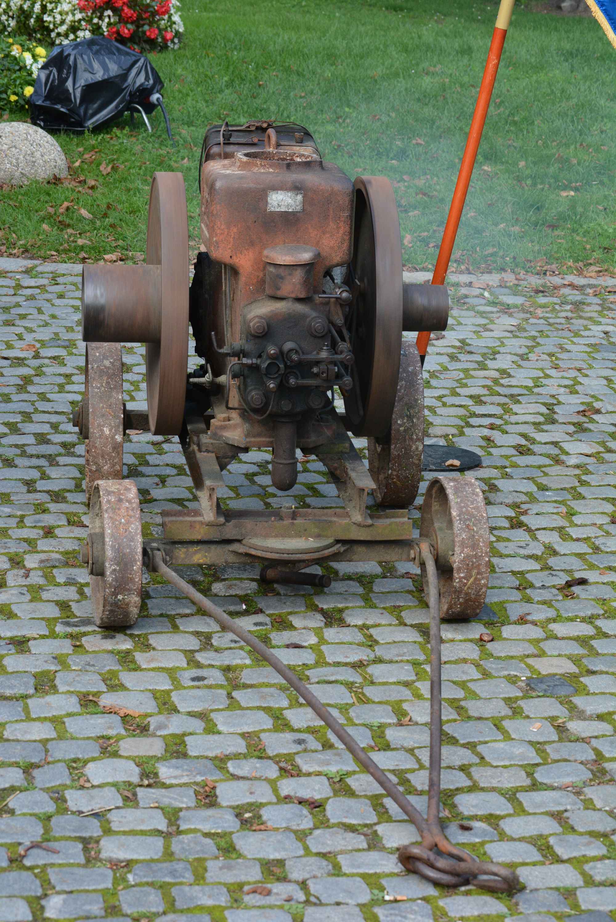 FOTO I VIDEO Putovanje kroz vremensku kapsulu na izložbi starih traktora i strojeva u sklopu manifestacije ‘Jesen u Čakovcu 2023.’