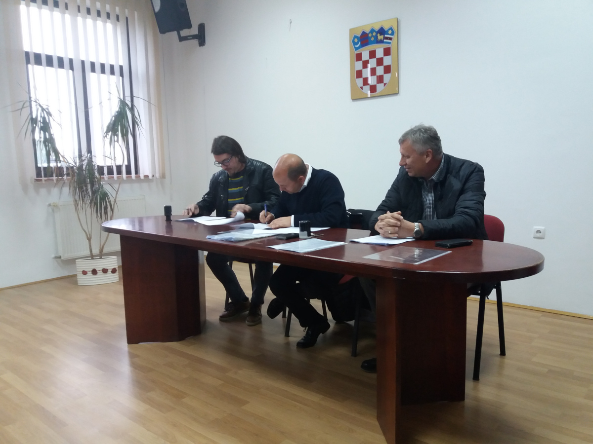 OPĆINA SVETI MARTIN NA MURI Potpisan ugovor o sufinanciranju projekata udruga od interesa za opće dobro OPĆINA SVETI MARTIN NA MURI Potpisan ugovor o sufinanciranju projekata udruga od interesa za opće dobro