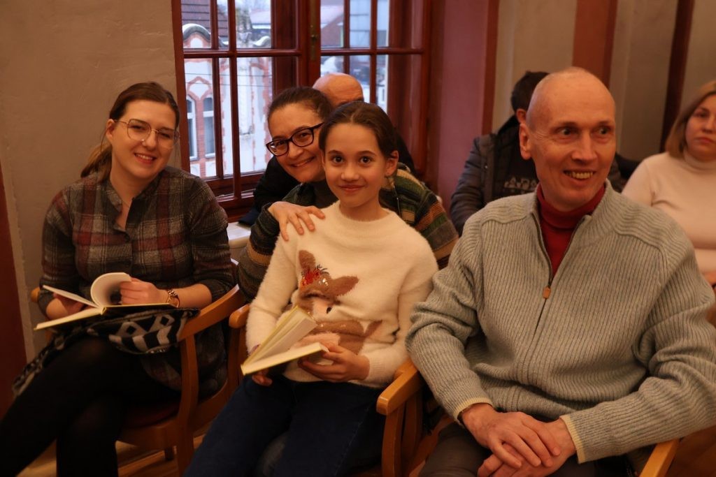 MLADI PISCI Predstavljen zbornik dječjih literarnih radova Tragovi budućnosti