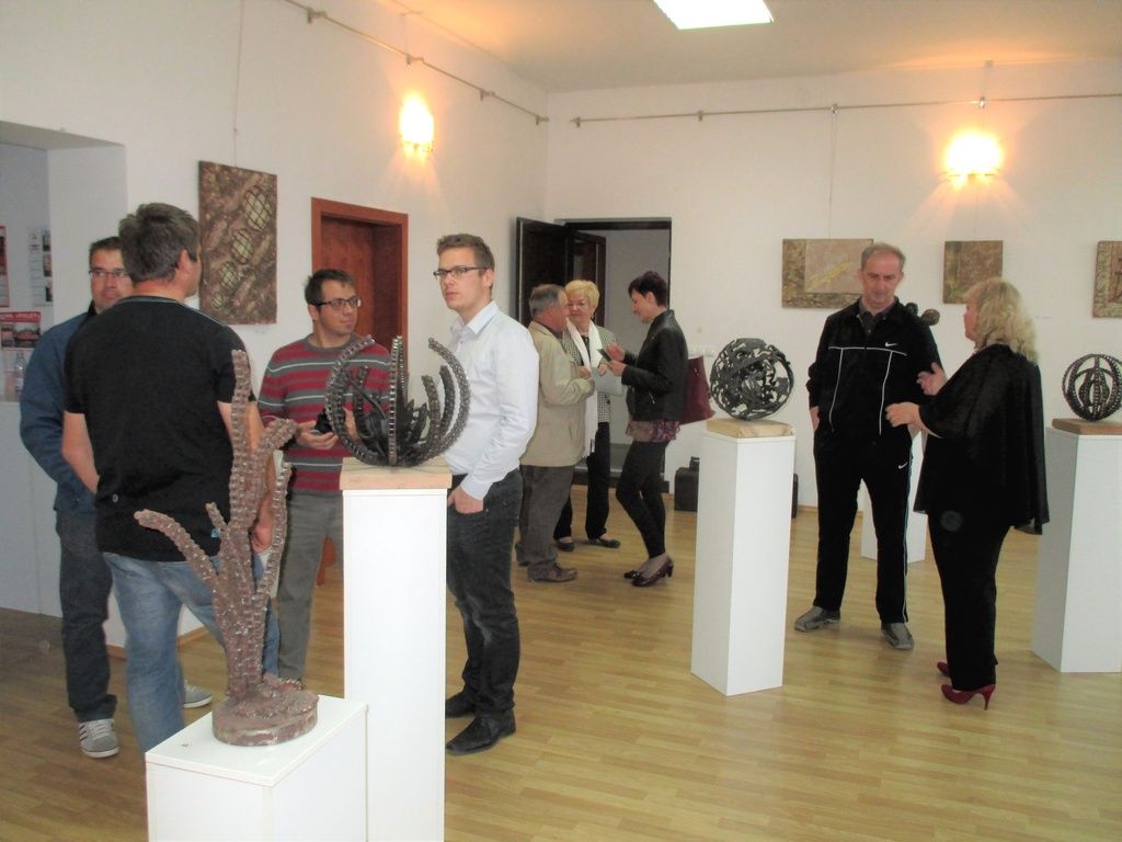 kiparskaizlozba3715299