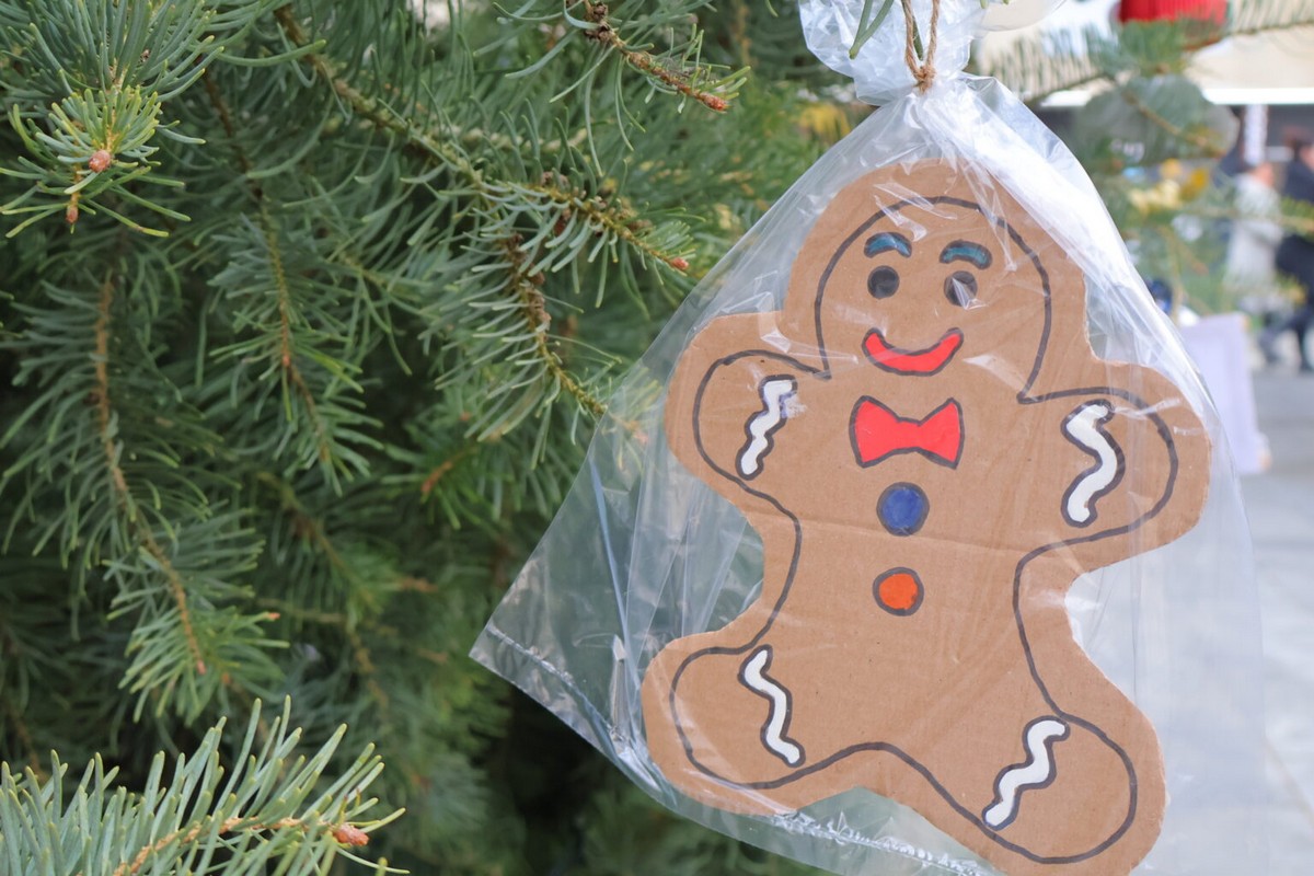 VELIKO SRCE Za više od 40 djece slabijeg imovinskog stanja ove će se godine ostvariti božićne želje