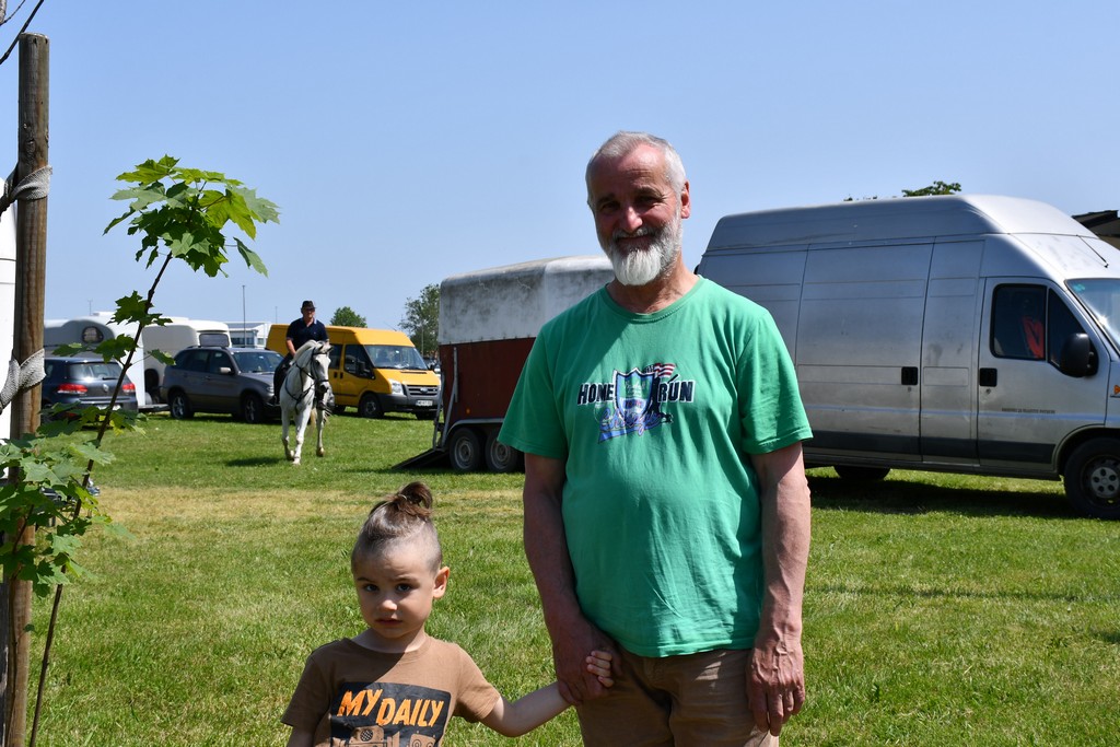 VIDEO I FOTO Međunarodno konjičko druženje okupilo brojne uzgajivače konja iz SZ Hrvatske te Slovenije i Austrije