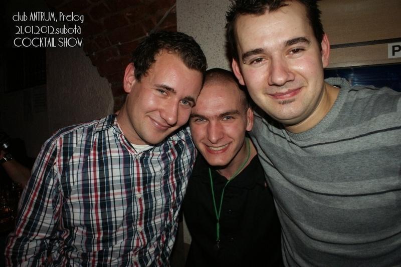 slika0081 Antrum (Subota, 21.1.2012) slika0081 Antrum (Subota, 21.1.2012)