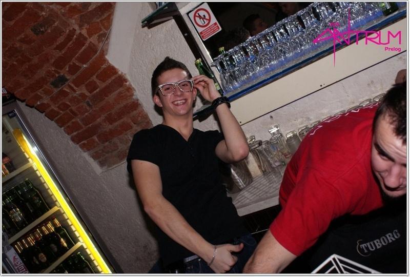 slika0083 Antrum (Petak i subota, 8. i 9.2.2013) slika0083 Antrum (Petak i subota, 8. i 9.2.2013)