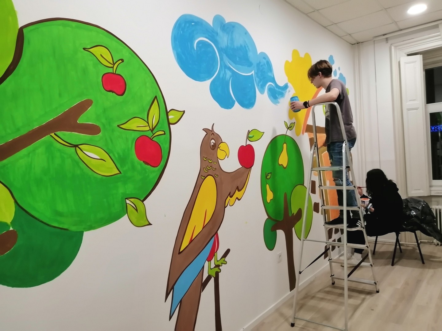 Pismoslikari Gospodarske škole Čakovec oslikavaju zidove Obiteljskog centra