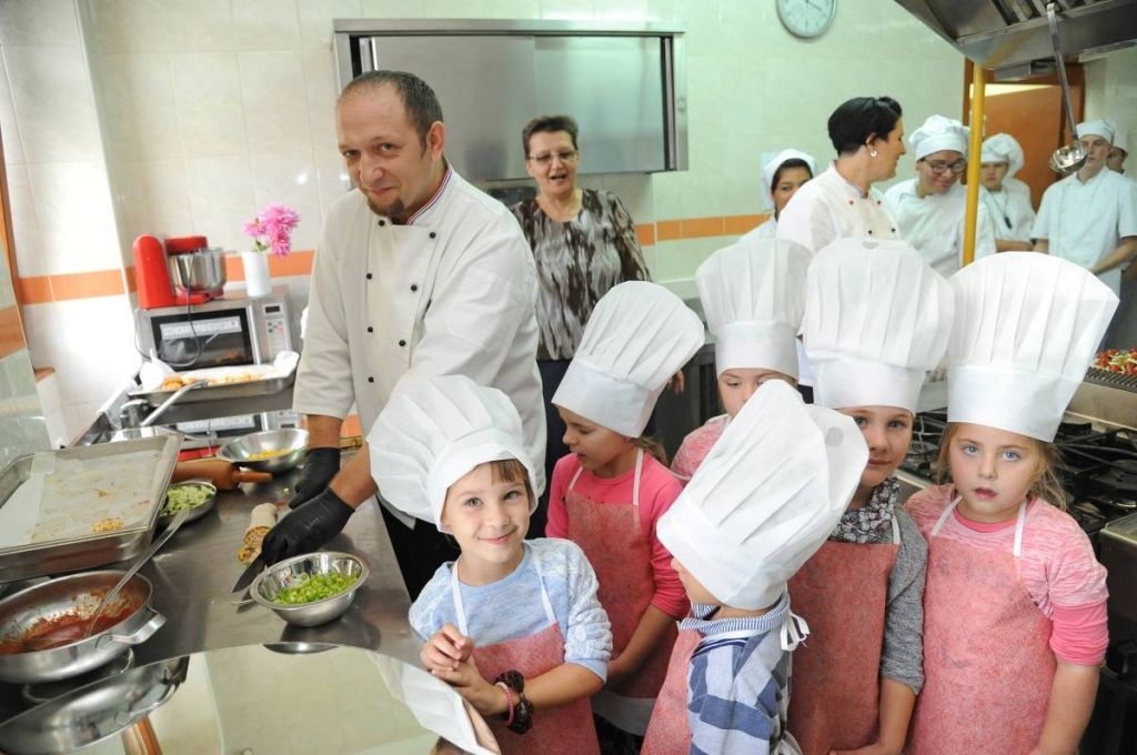 imgeff37ec1960c04c99532c344917a