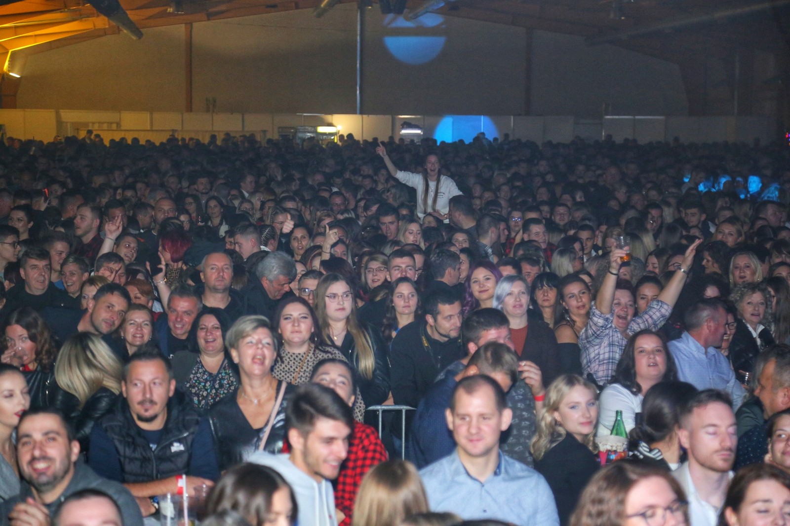 Lepa Brena, druga večer na Mesapu