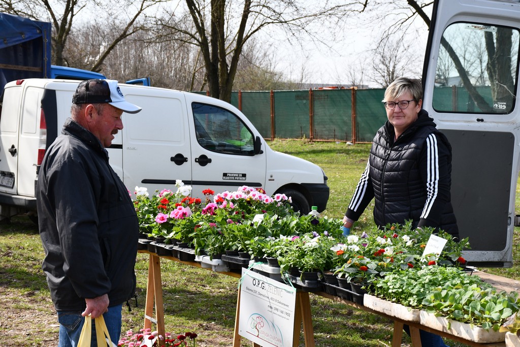 S dolaskom proljeća i toplijih dana živnuo je i čakovečki sajam
