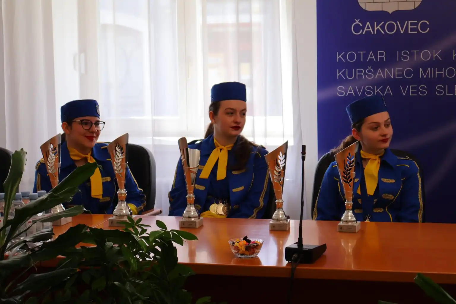 čakovečke mažoretkinj čakovečke mažoretkinj