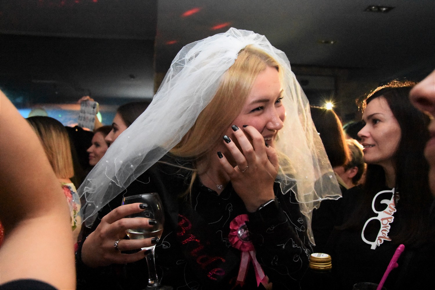 Nastup erotskih plesača u čakovečkom Paladinu