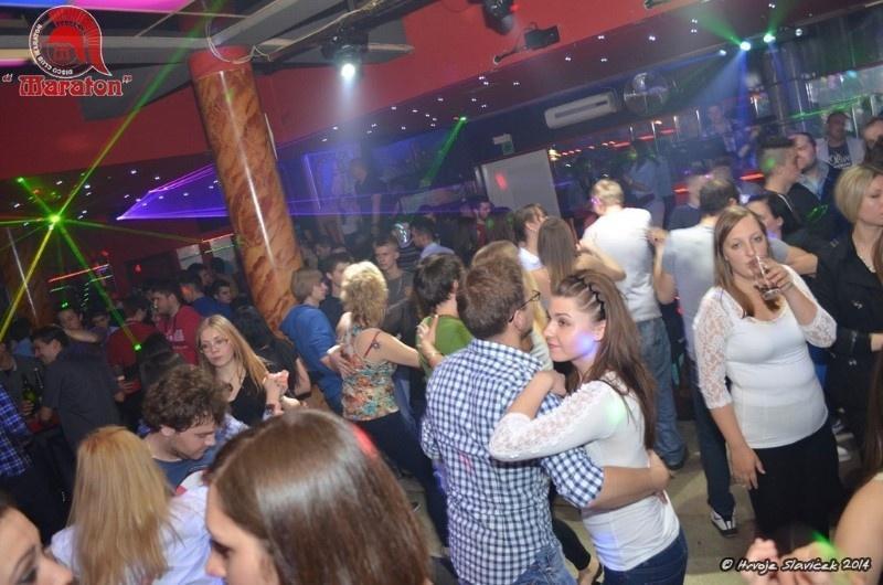 slika0049 Maraton (Petak, 21.3.2014. – Plesnjak Radia 1 uz Showtime band & Leo) slika0049 Maraton (Petak, 21.3.2014. – Plesnjak Radia 1 uz Showtime band & Leo)