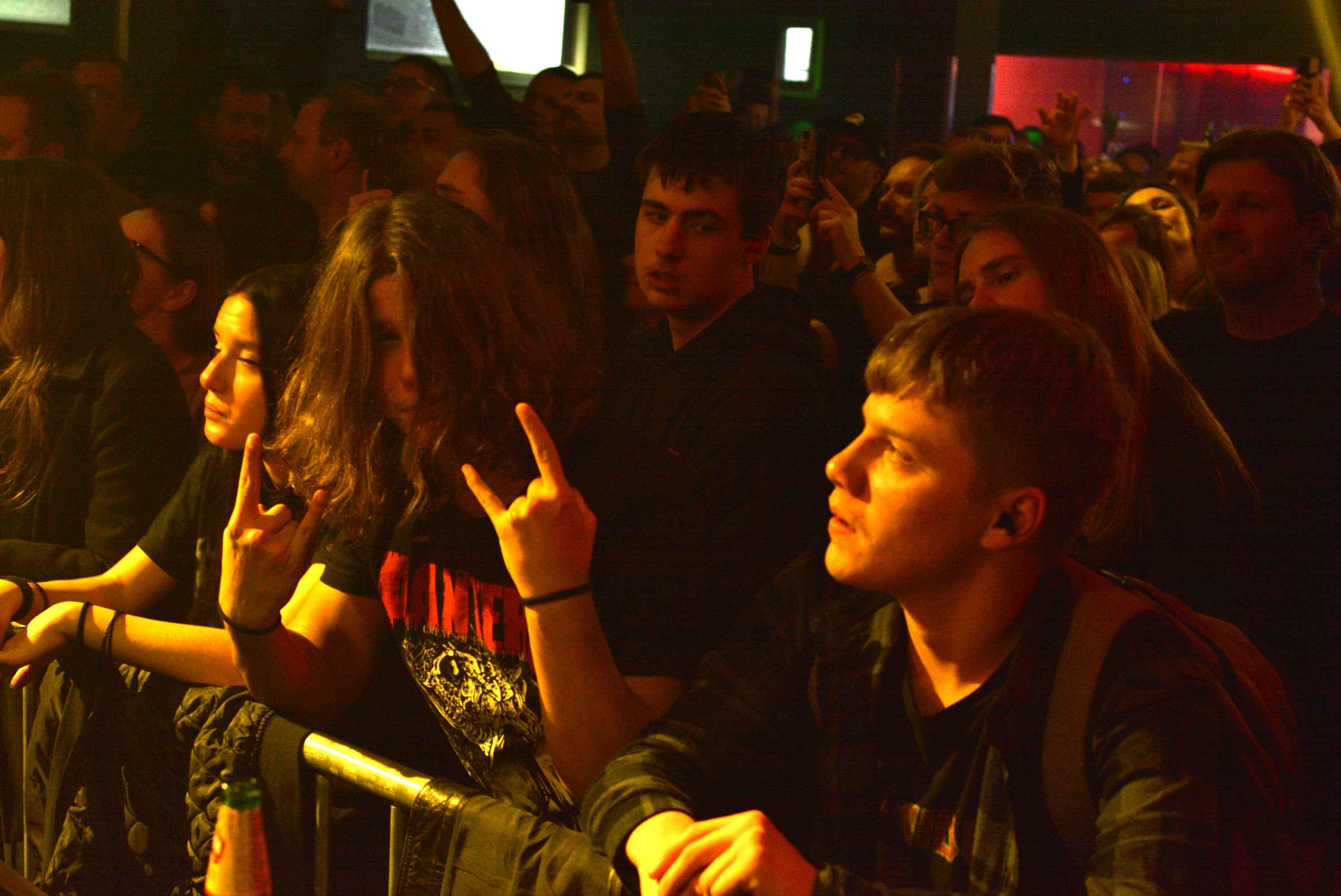 FOTO/VIDEO Euforična i nezaboravna noć uz Gorana Bareta i Majke u čakovečkom Meta baru