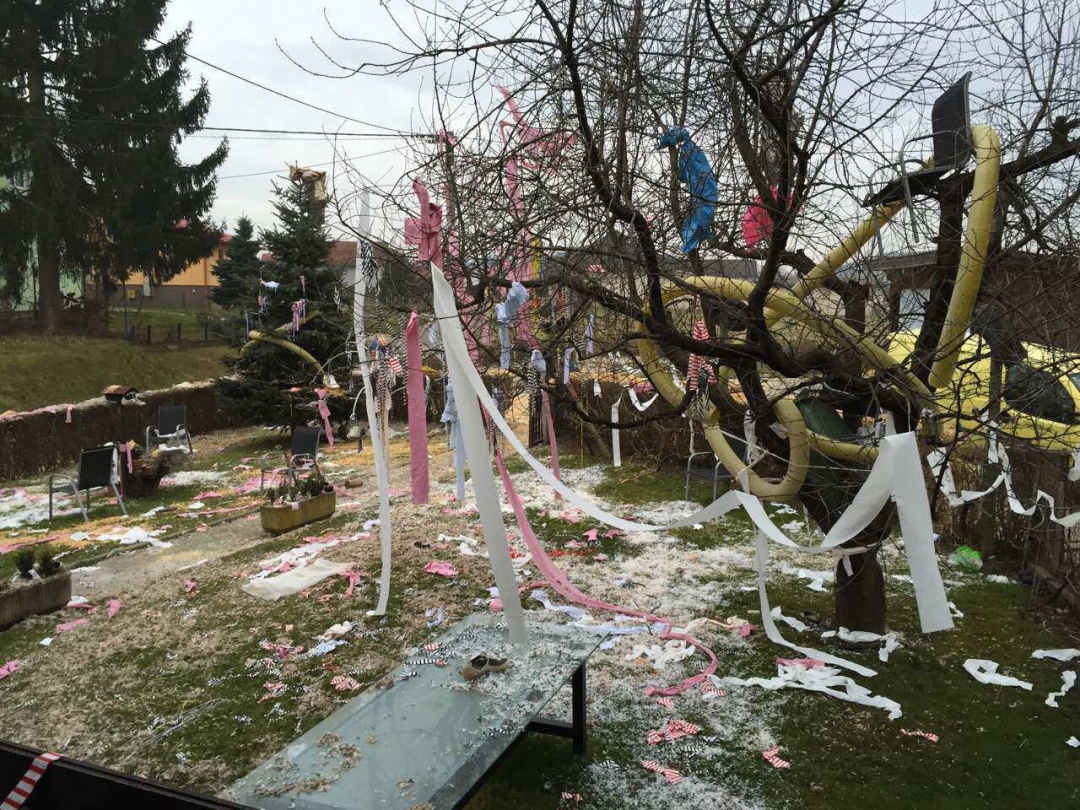 a327ceec3df3f77eef7ed48770df851