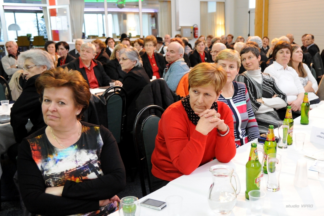 277711314dsc7425837639