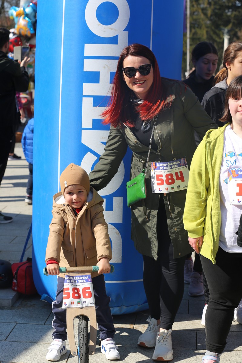 ”Šarenim čarapama do cilja”