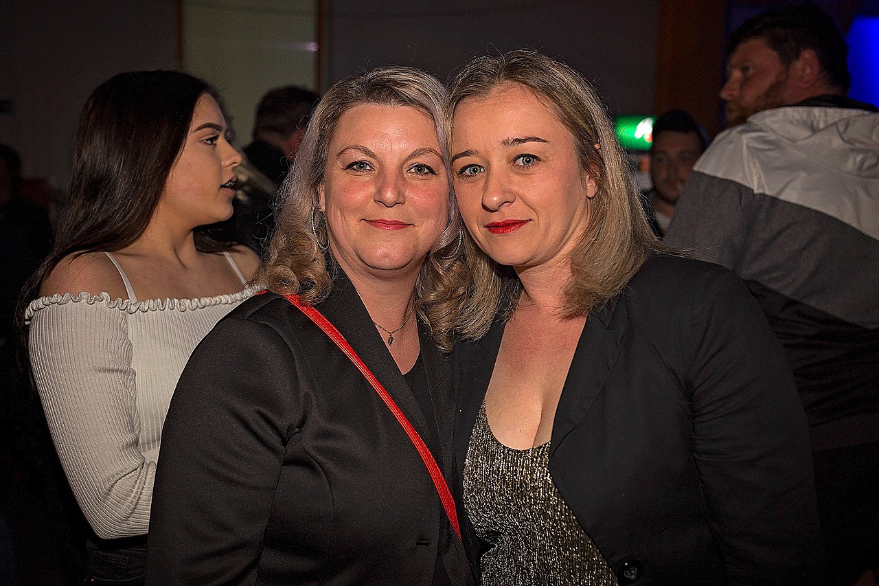 Haris Džinović raspjevao brojnu publiku na Mesapu u Nedelišću