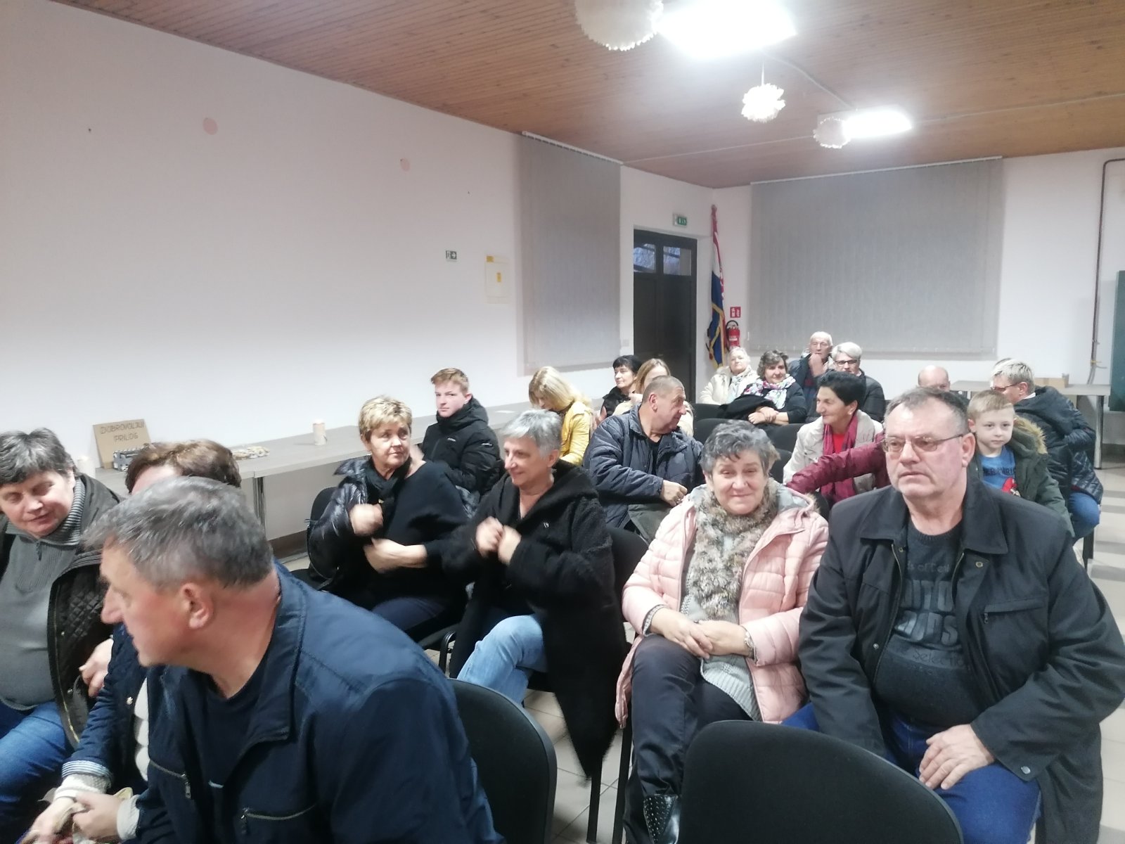 Blagdanski koncert vokalistica Svetog Marka u Štrukovcu