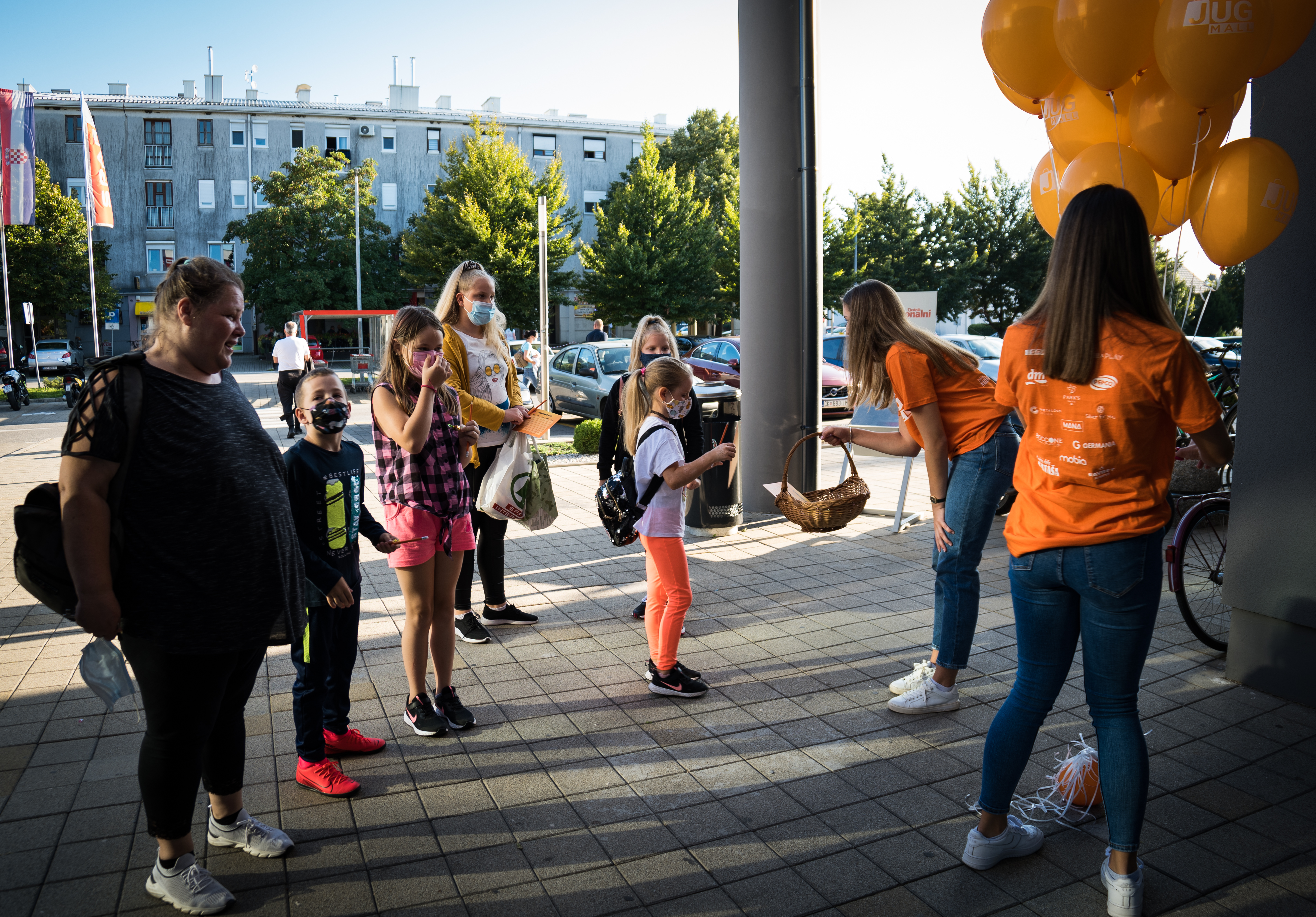 Image 5056140 (auto)