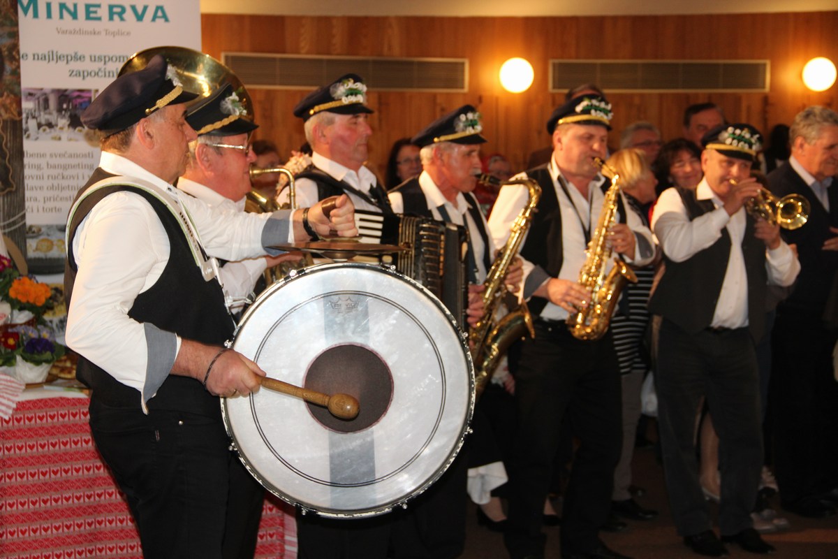 Kajkavci u Lisinskom