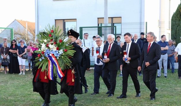 ŠENKOVEC Obilježena 457. obljetnica junačke pogibije Nikole Šubića Zrinskog i Sigetske bitke