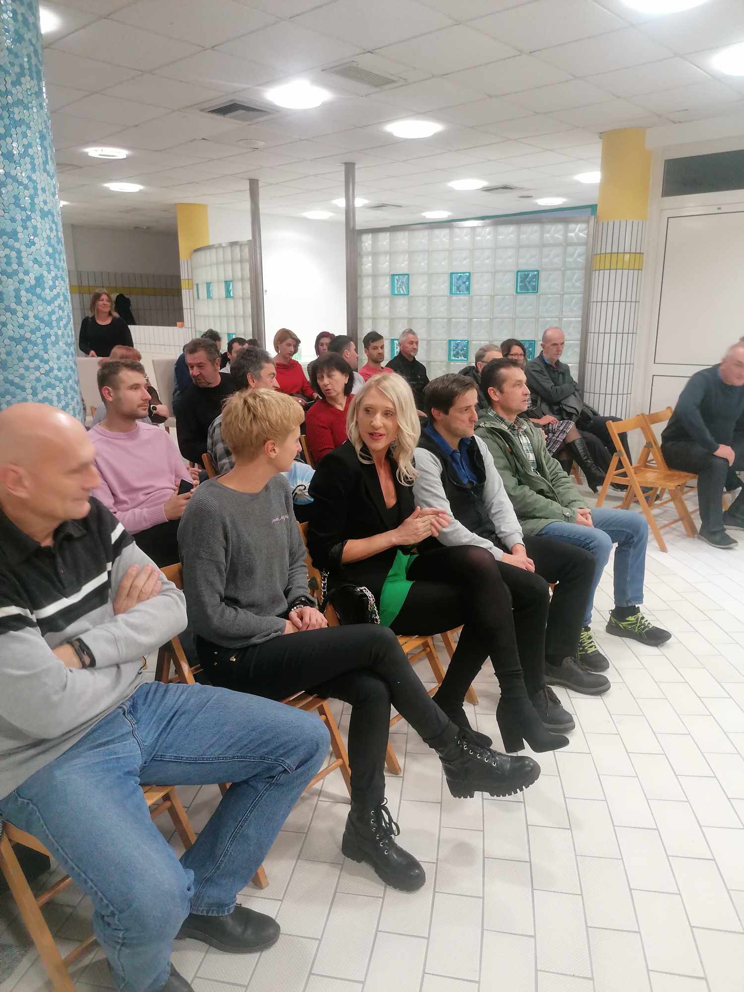 Image 5923291 (auto) Image 5923291 (auto)