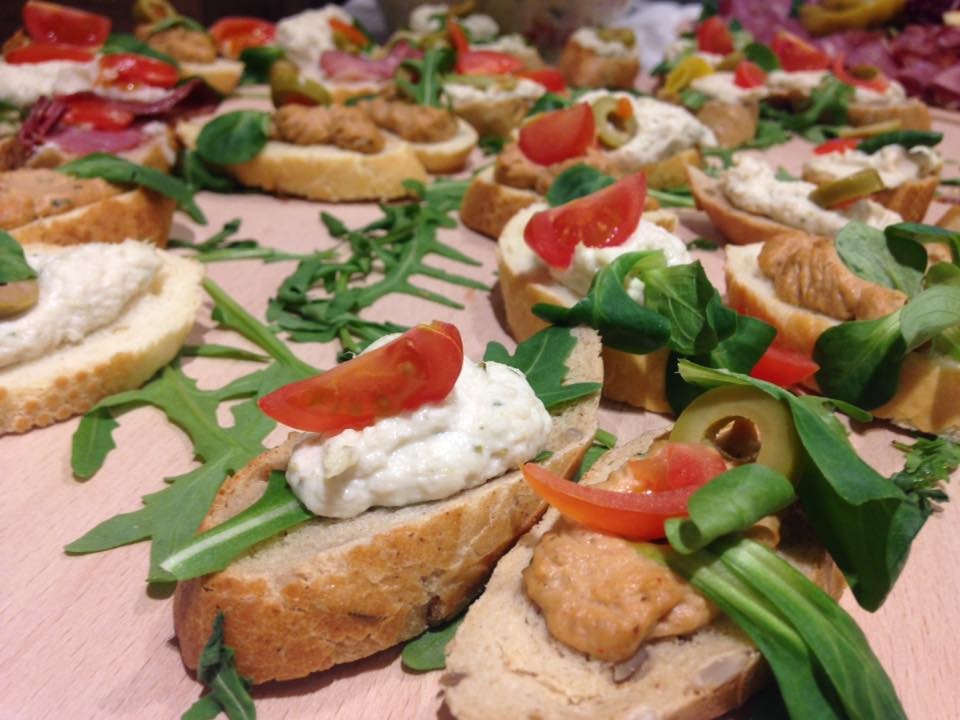 1279921220073976029343517232412