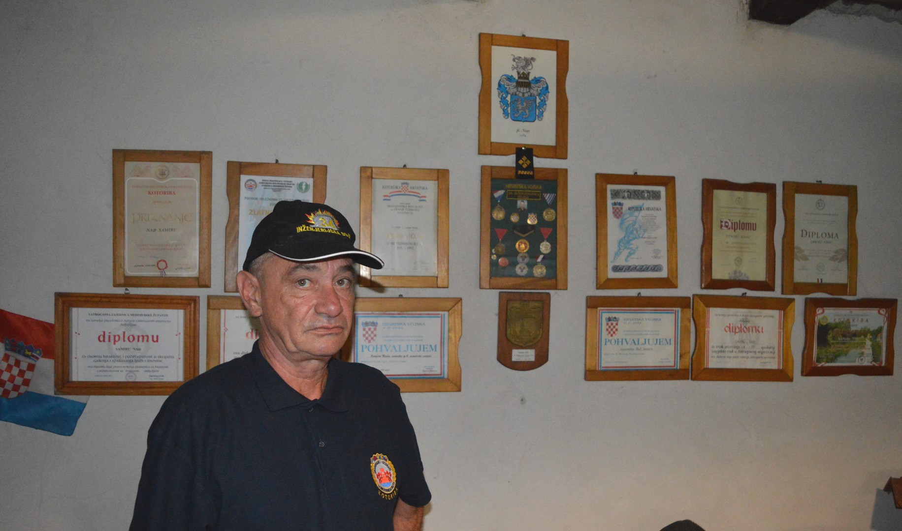 SAMIR NAĐ IZ KOTORIBE Na svoj rođendan dočekao slobodu domovine, a za kćerin rođendan vratio se iz Oluje SAMIR NAĐ IZ KOTORIBE Na svoj rođendan dočekao slobodu domovine, a za kćerin rođendan vratio se iz Oluje