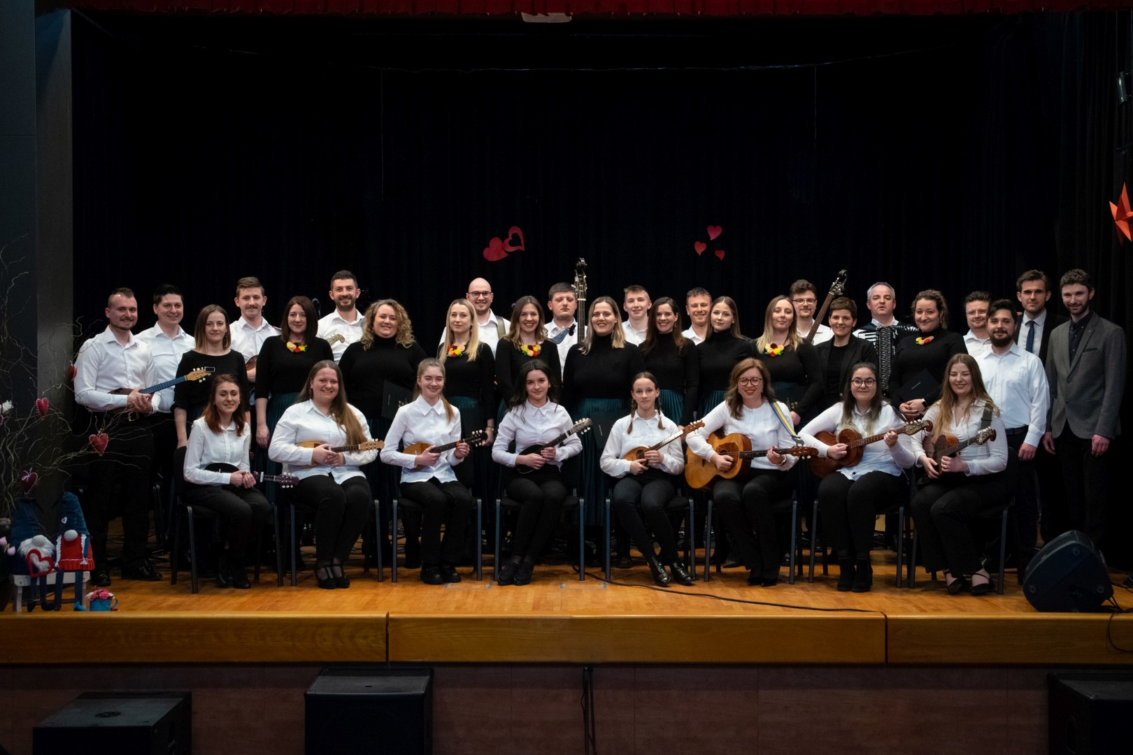 Pogledajte kakva je bila atmosfera na koncertu Tamburaškog orkestra KUU Zvon