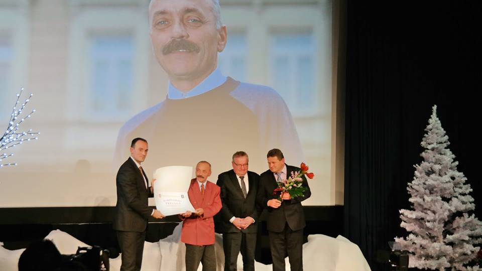 1800350101688049832775762838657