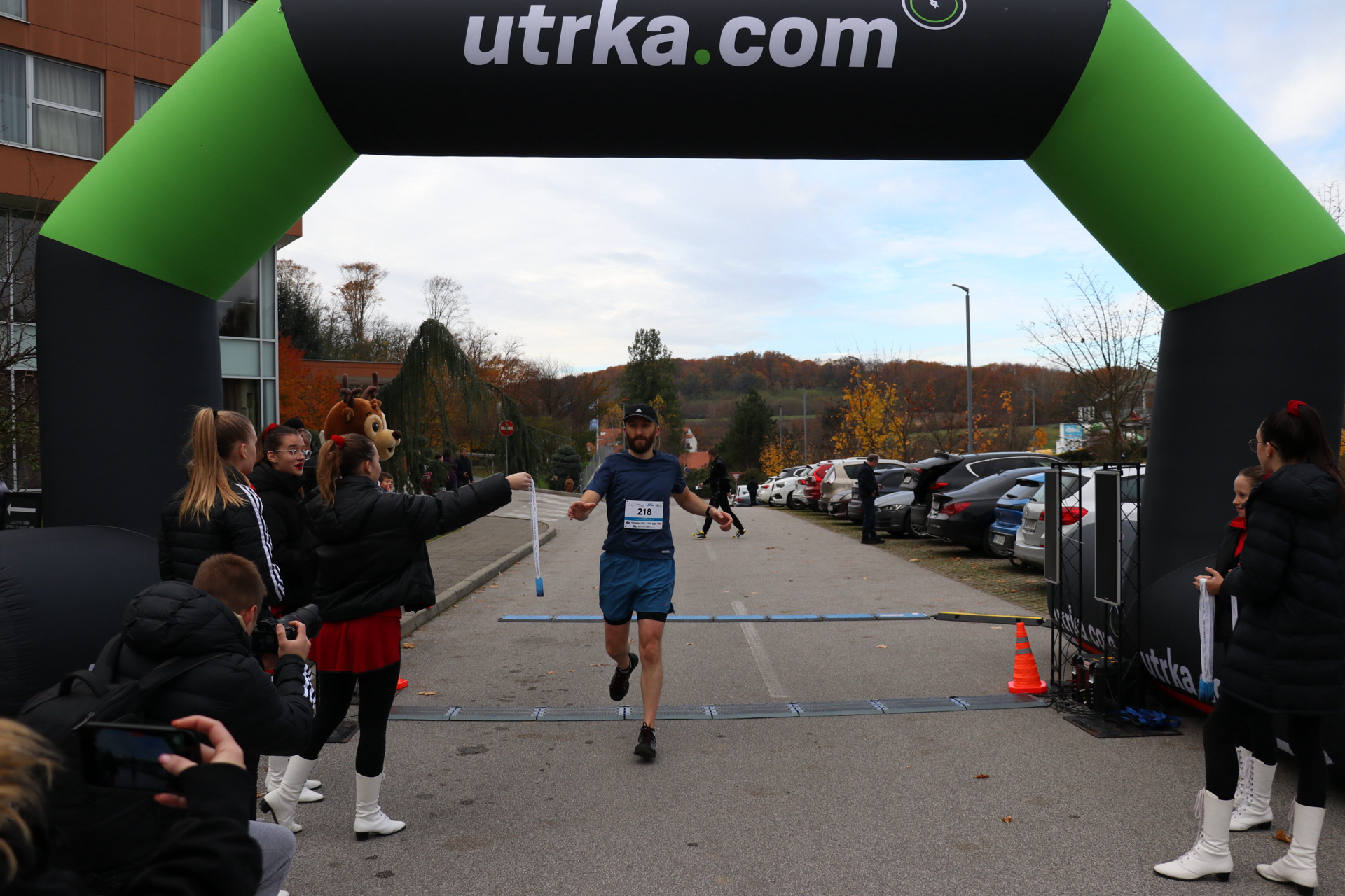 FOTO Trkači su u humanitarnom duhu trčali za udomljenu djecu u Svetom Martinu na Muri