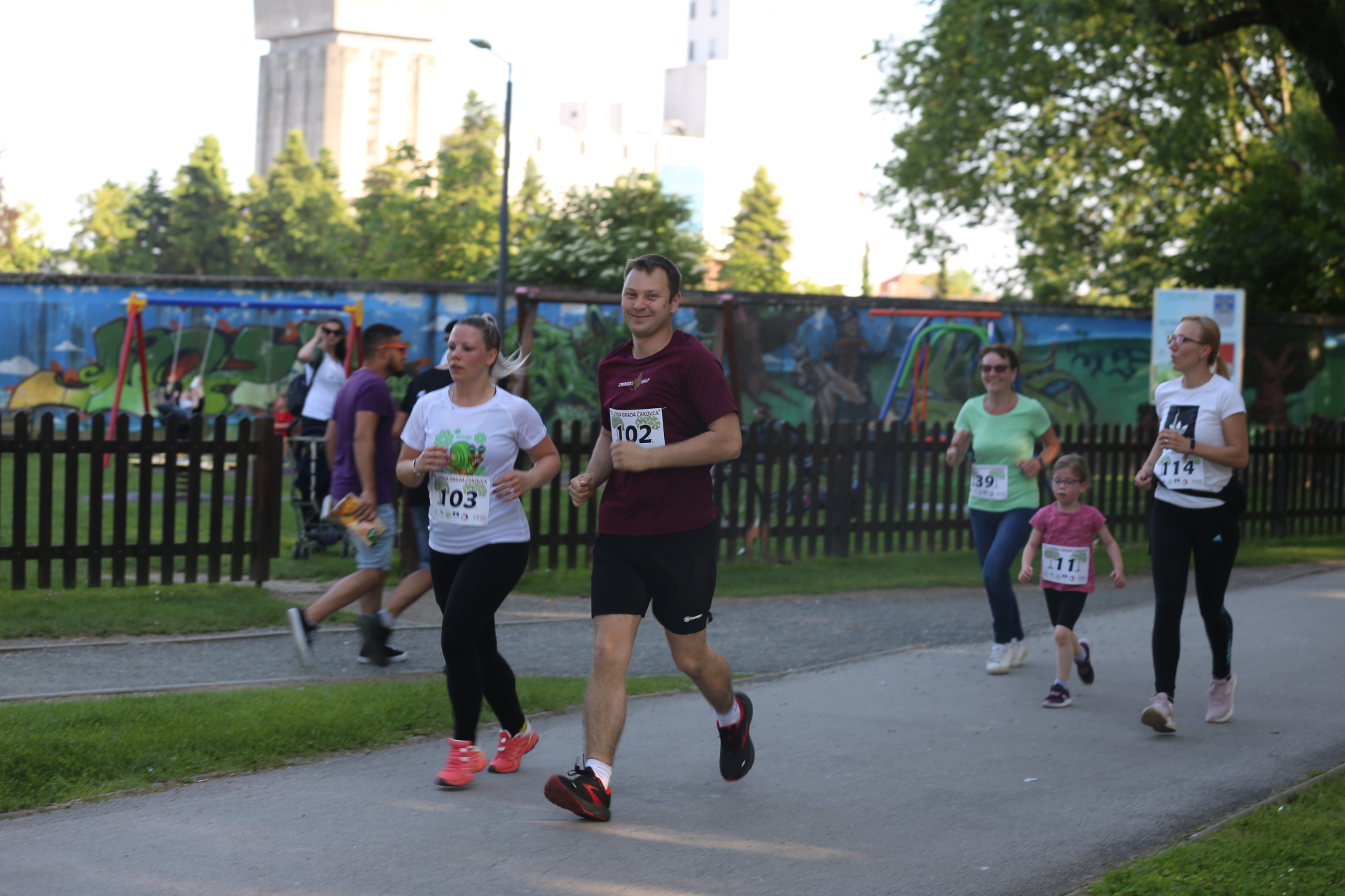 VELIKA FOTOGALERIJA Utrka grada Čakovca – trčali u humanitarne svrhe