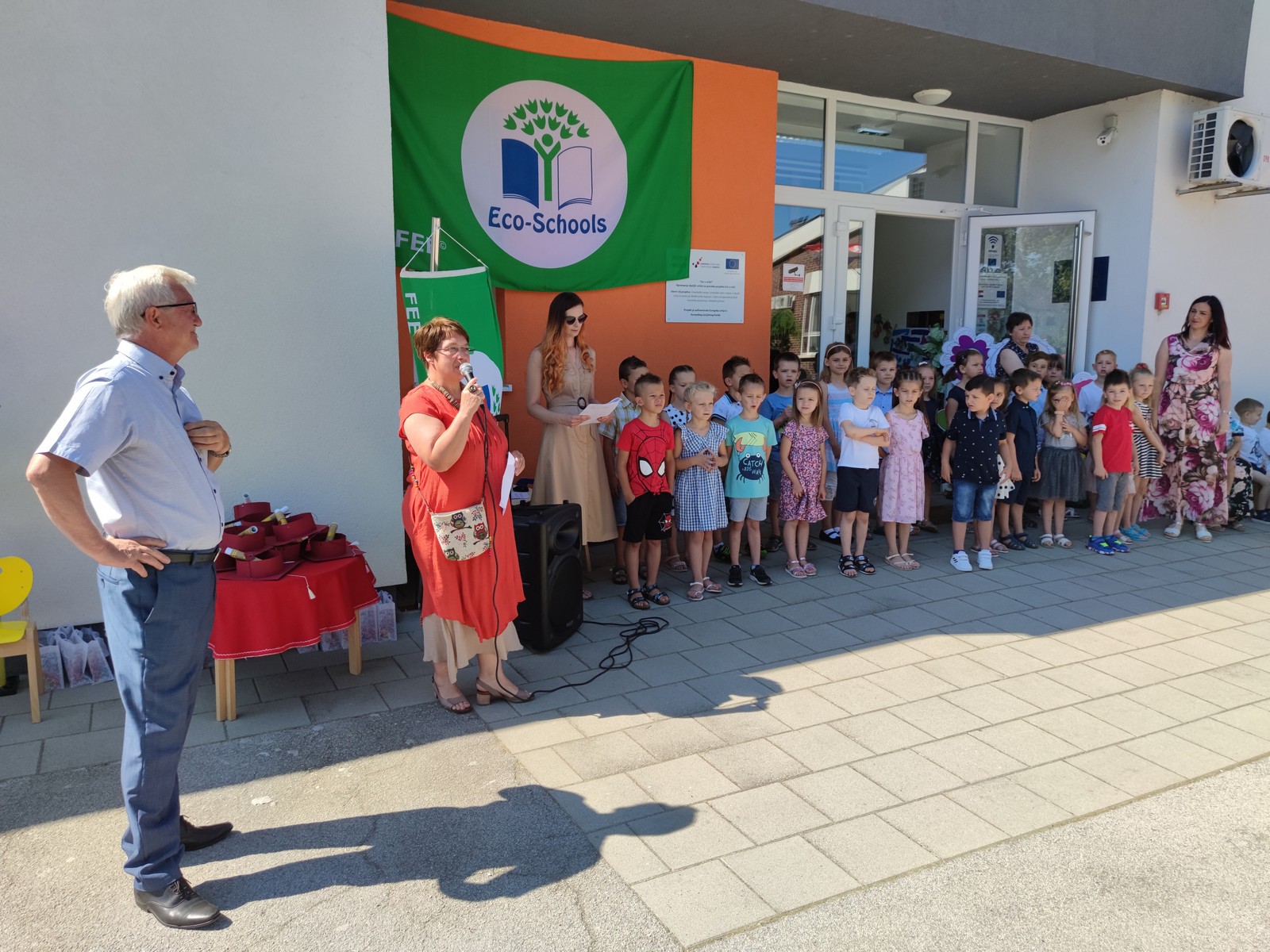 DJEČJI VRTIĆ BELICA Održana svečanost uz prigodan program povodom dobivanja zelene zastave i povelje Međunarodne Ekoškole