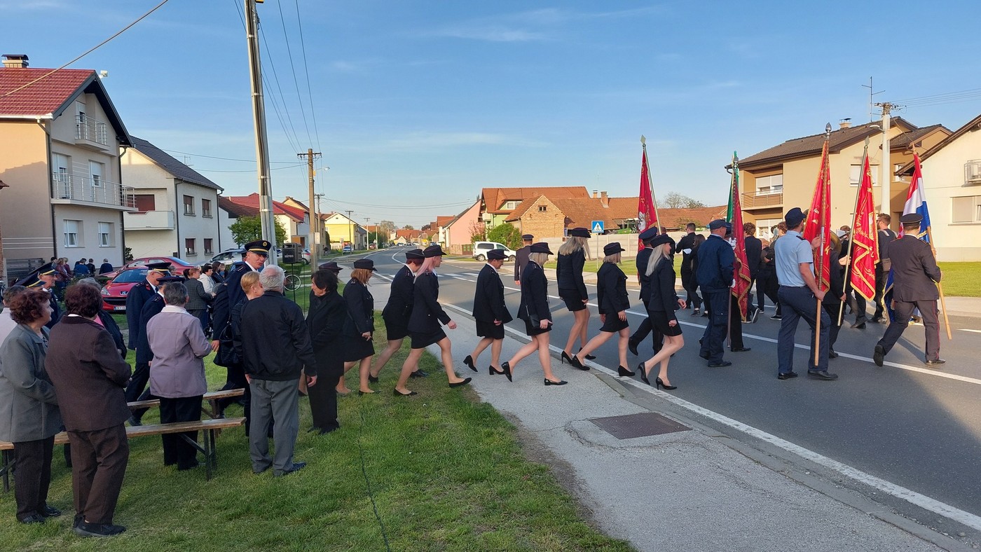 Župa Presvetog Trojstva Nedelišće