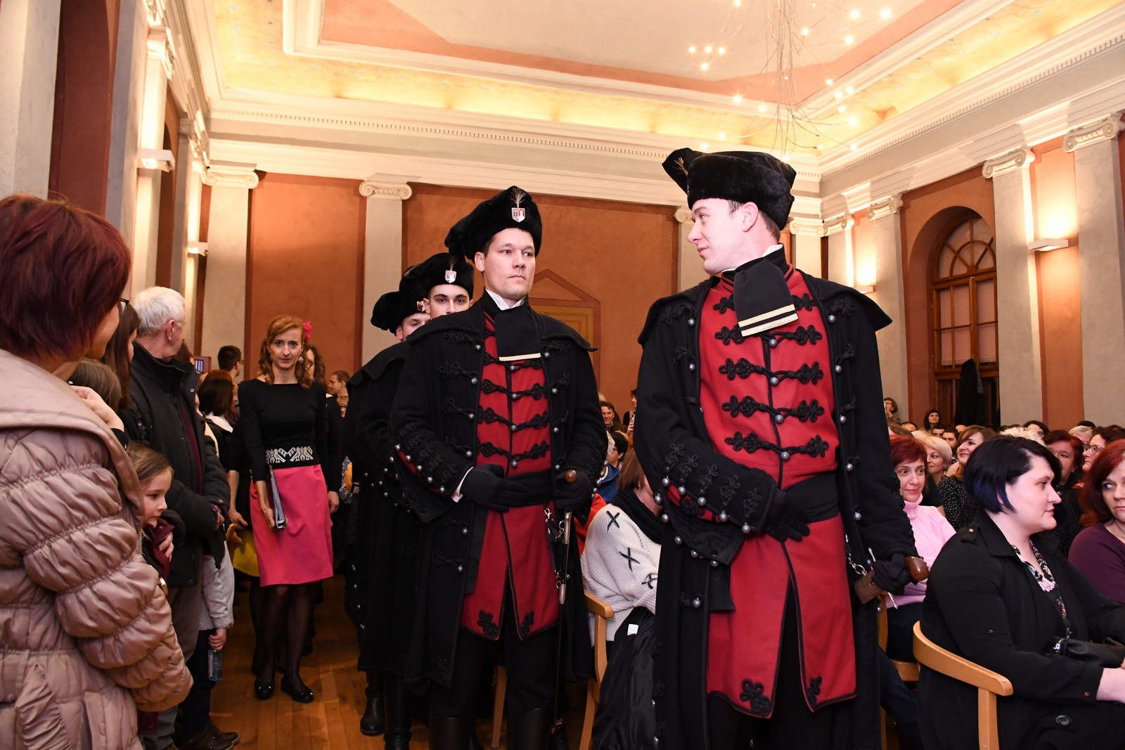 FOTO Članice Ženske vokalne skupine ‘Pučpuljike’ nastupom u Čakovcu oduševile mnogobrojnu publiku