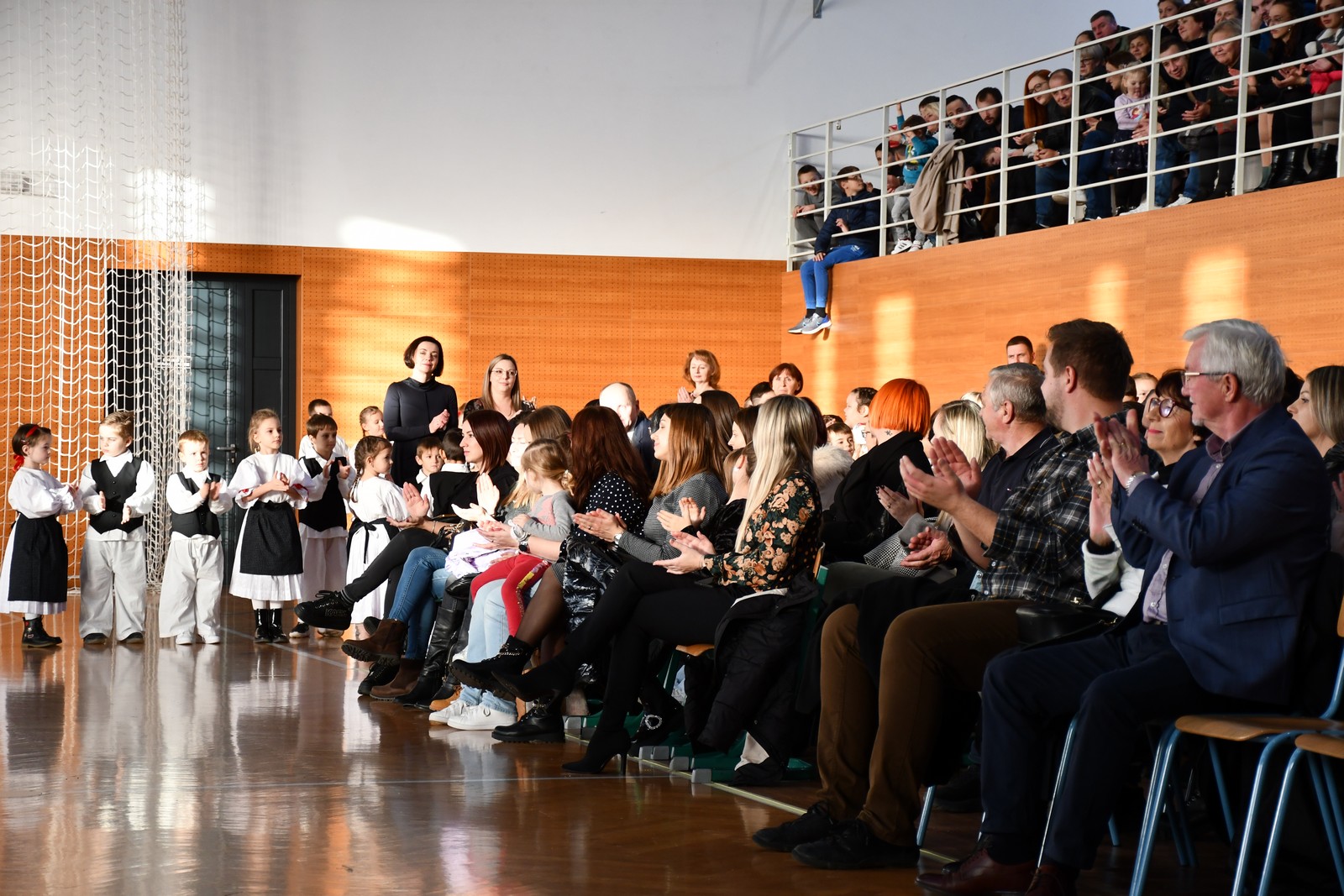 ČUVARI TRADICIJE Godišnja priredba KUD-a Belica