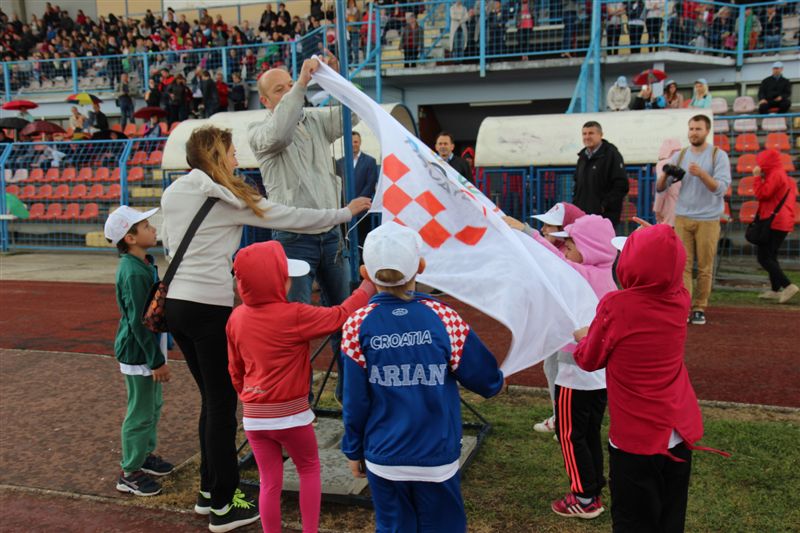 17olimpijskifestival083740385