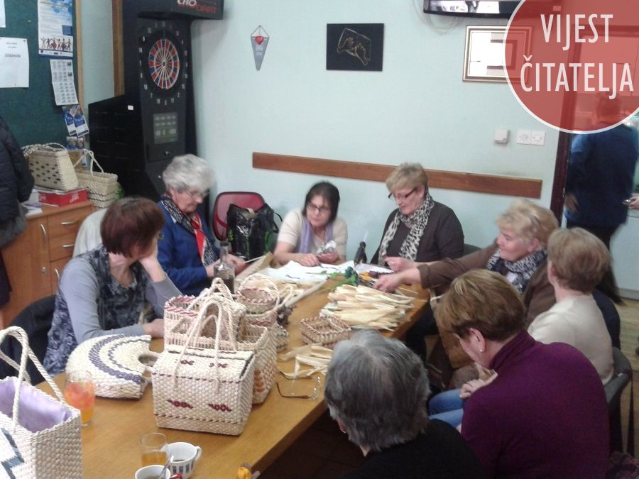 20160225125016425337661761