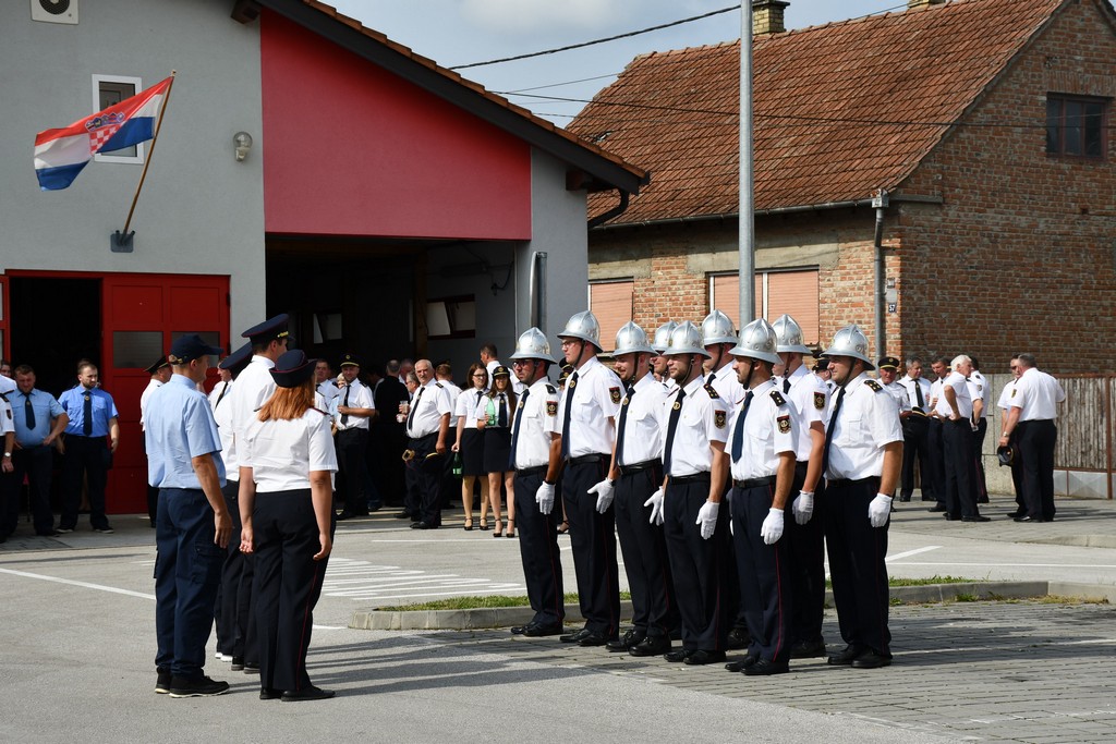 VELIKA SVEČANOST Vatrogasci DVD-a Mala Subotica slave 130. rođendan