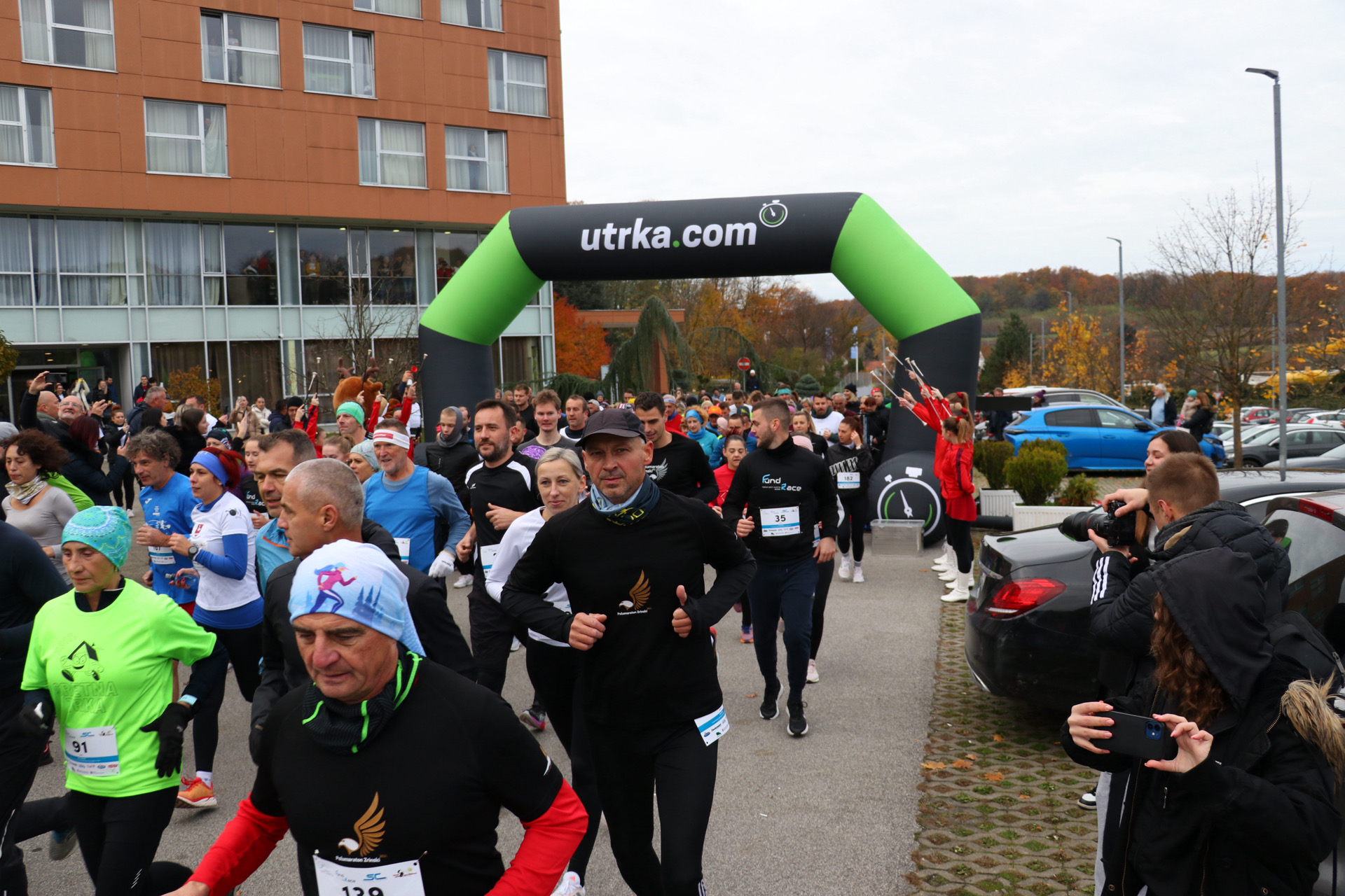 FOTO Trkači su u humanitarnom duhu trčali za udomljenu djecu u Svetom Martinu na Muri