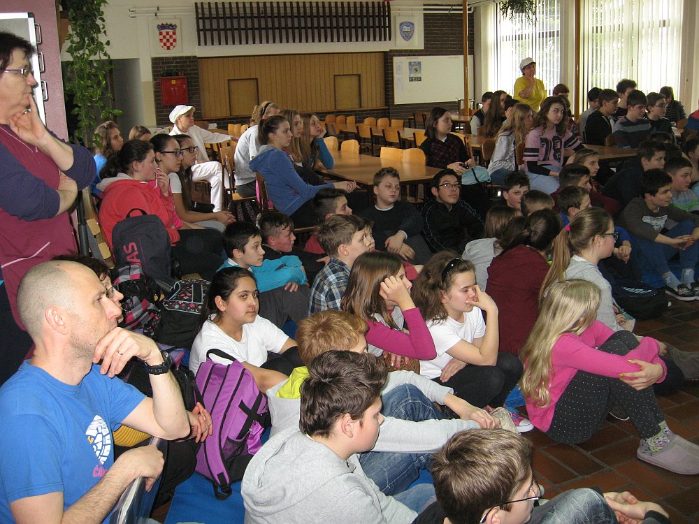 160311crticaojeziku12487198