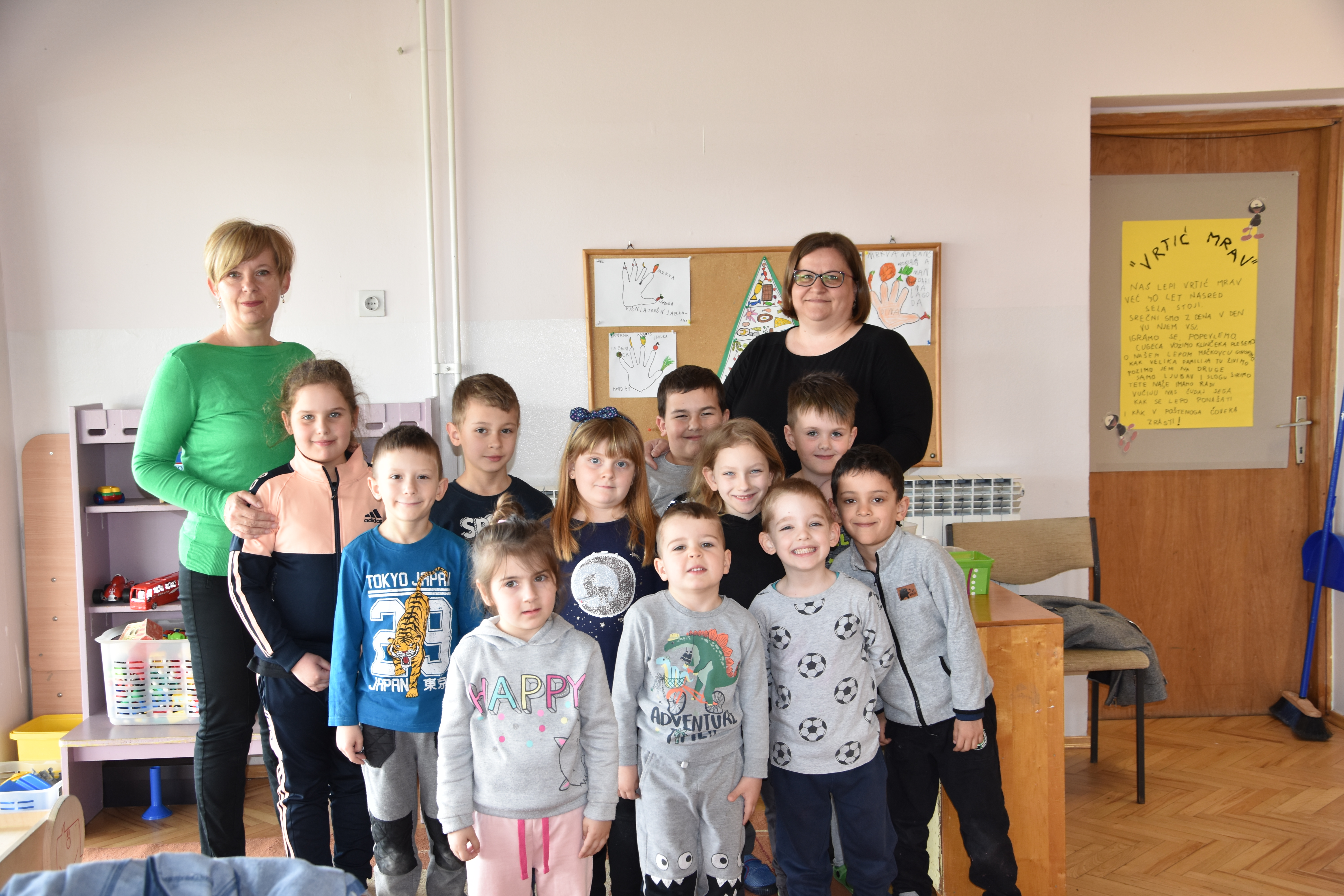 MALI MUDRACI Dječji vrtić Mrav Mačkovec: Tko voli jesen?